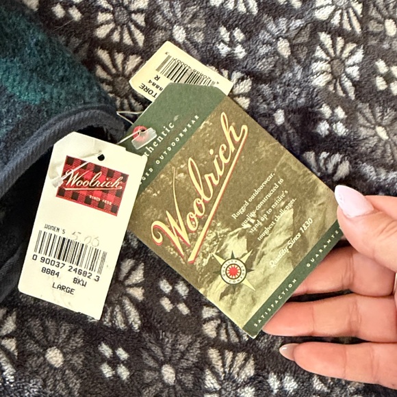 Vintage Women’s Woolrich Wool Jacket - Picture 3 of 7